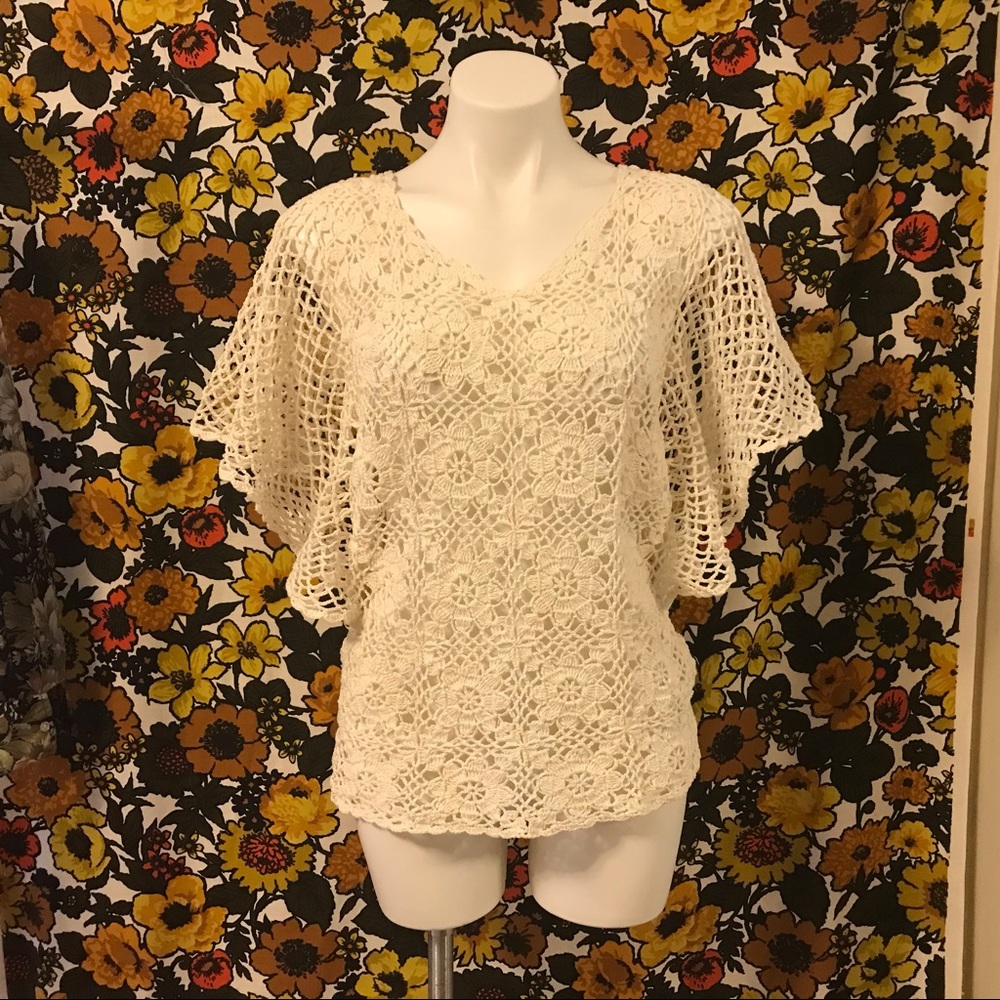 70s Vintage crochet bell sleeve top
